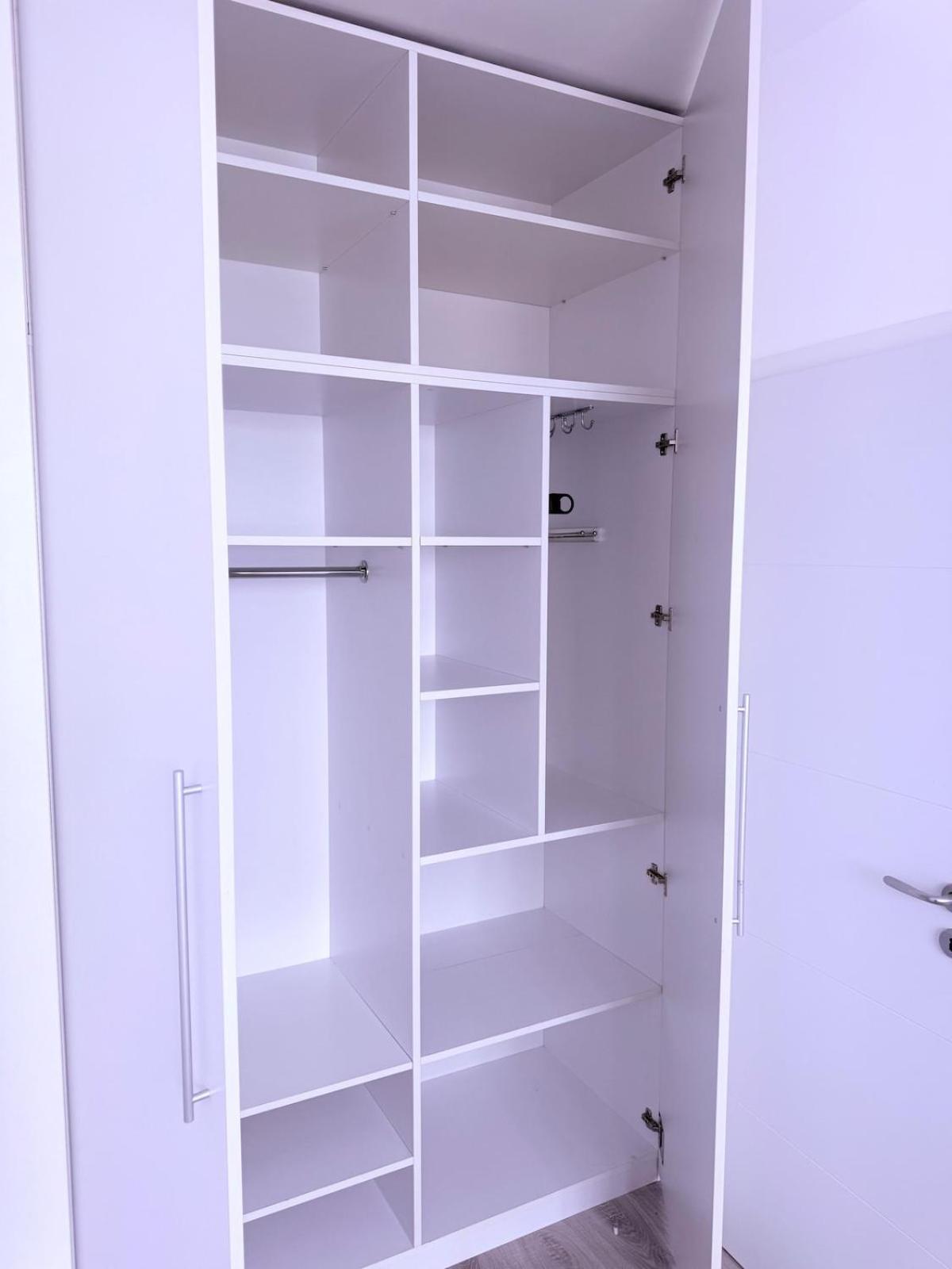 Apartament Simple And Modern *